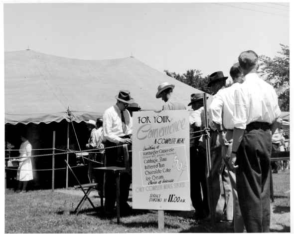 Throwback Thursday: Union catering serves food