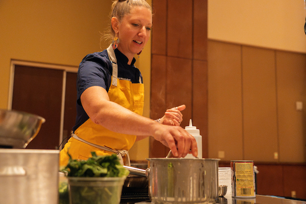 chef lauren cooking